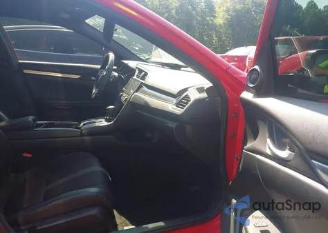 2019 Honda Civic Sport z USA, uszkodzony, nr VIN 2HGFC2F82KH512806